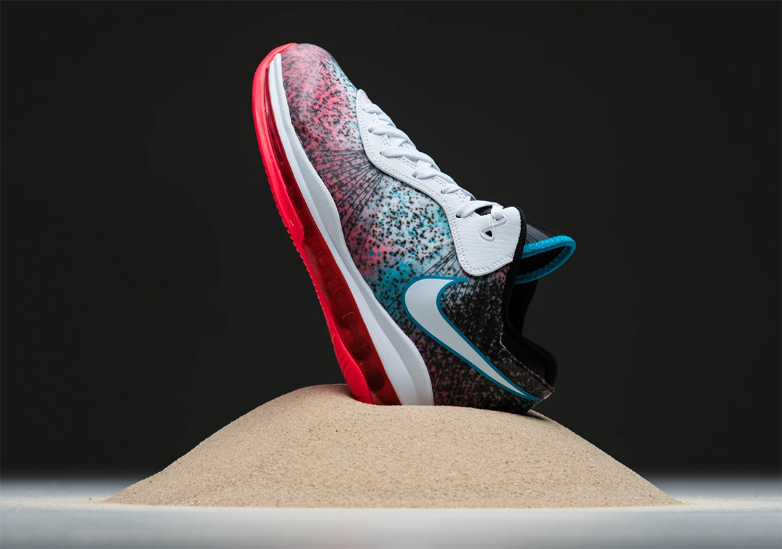 Lebron 8 Miami Nights Store List 1