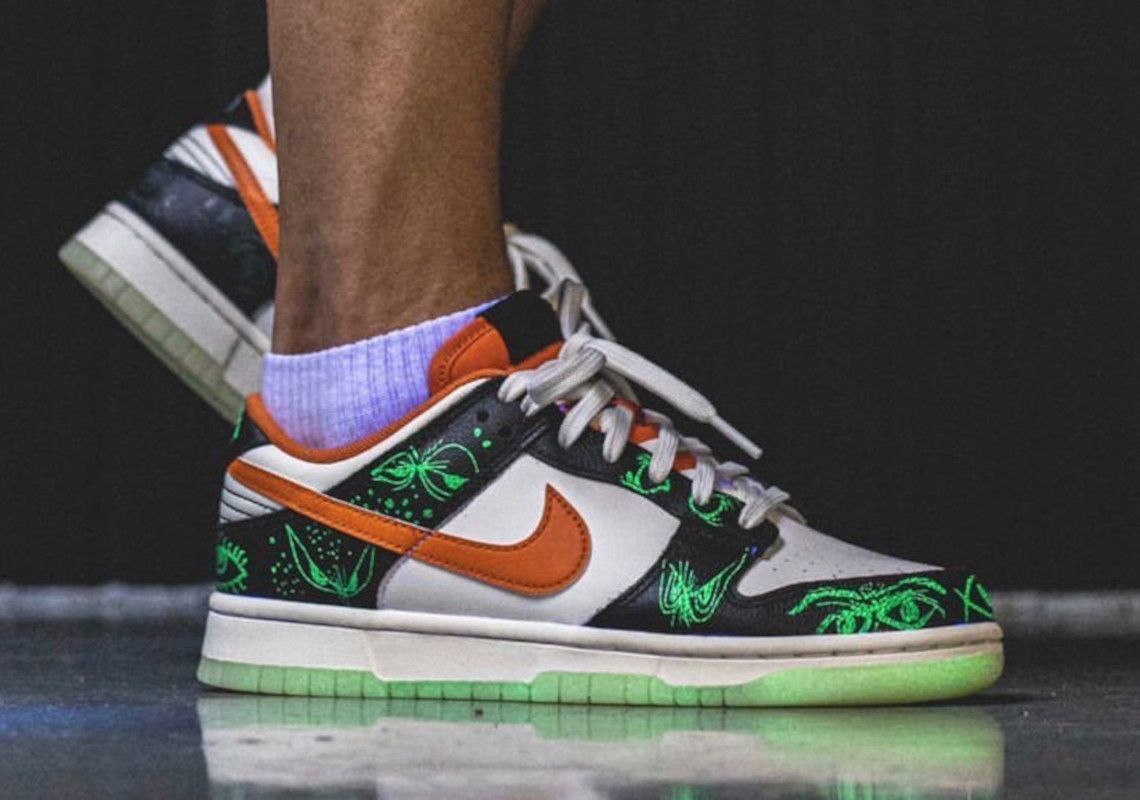 2021’s Nike Dunk Low “Halloween” Features Glow-In-The-Dark Soles