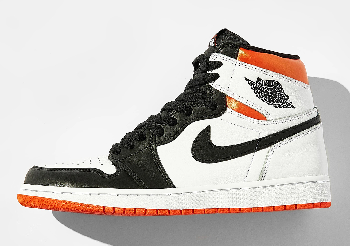 Air Jordan 1 Electro Orange 555088 180 3