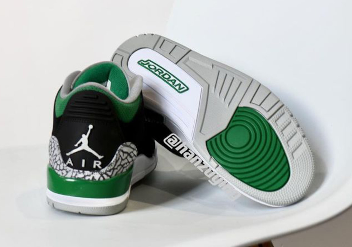 Air Jordan 3 Pine Green 2021 1