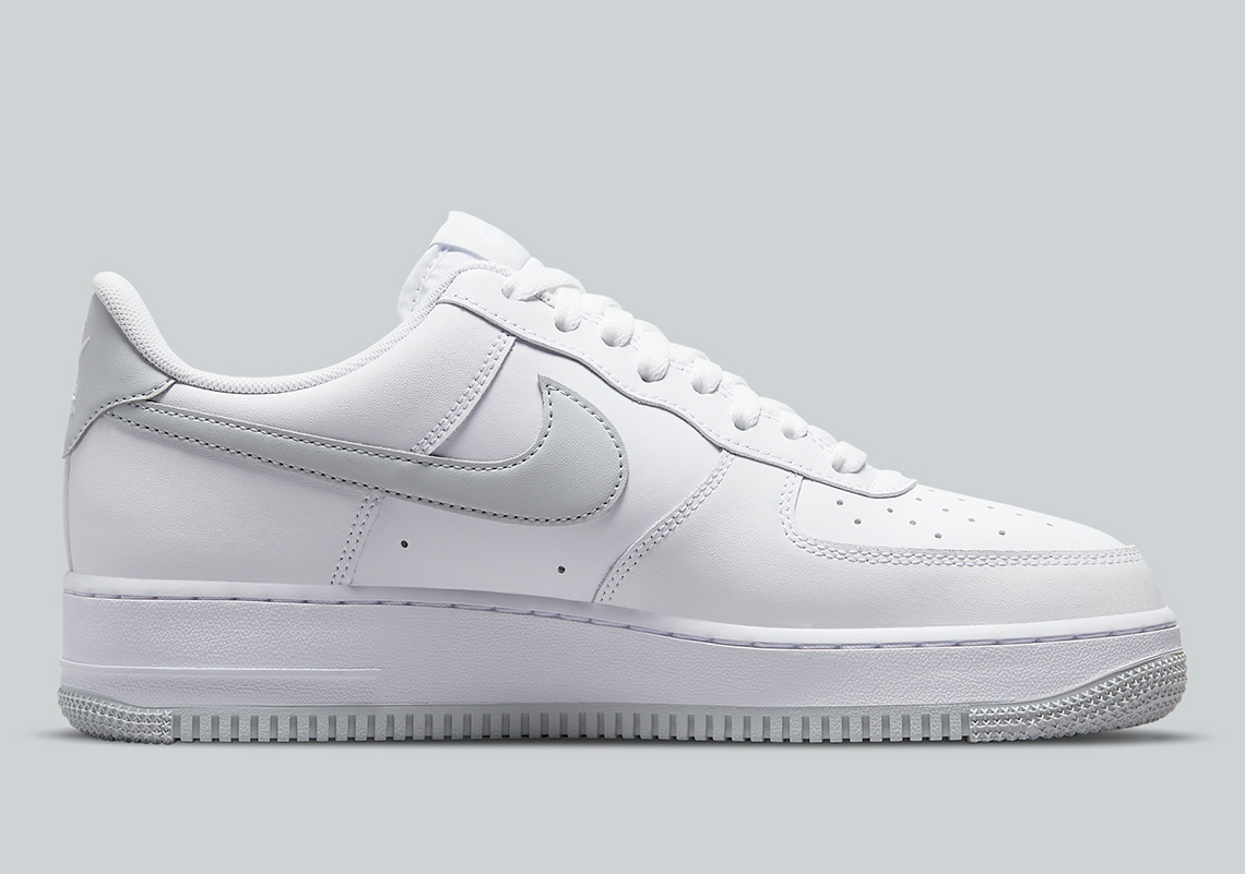 Nike Air Force 1 Dc2911 100 2