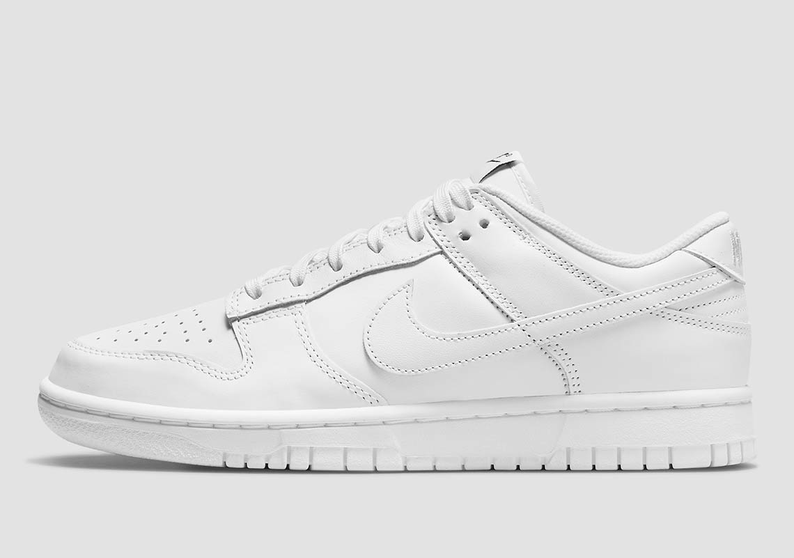 Nike Dunk Low Triple White Dd1503 109 1