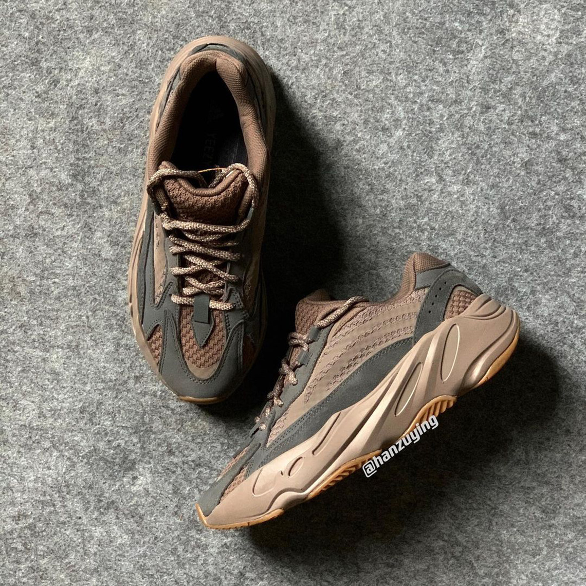 Adidas Yeezy Boost 700 V2 Mauve Release Info 2