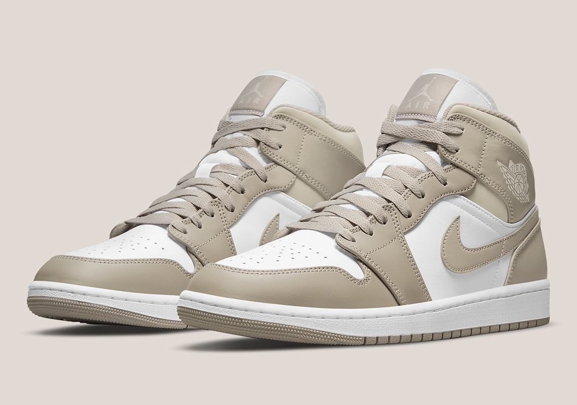 Air Jordan 1 Mid Linen White 554724 082 4