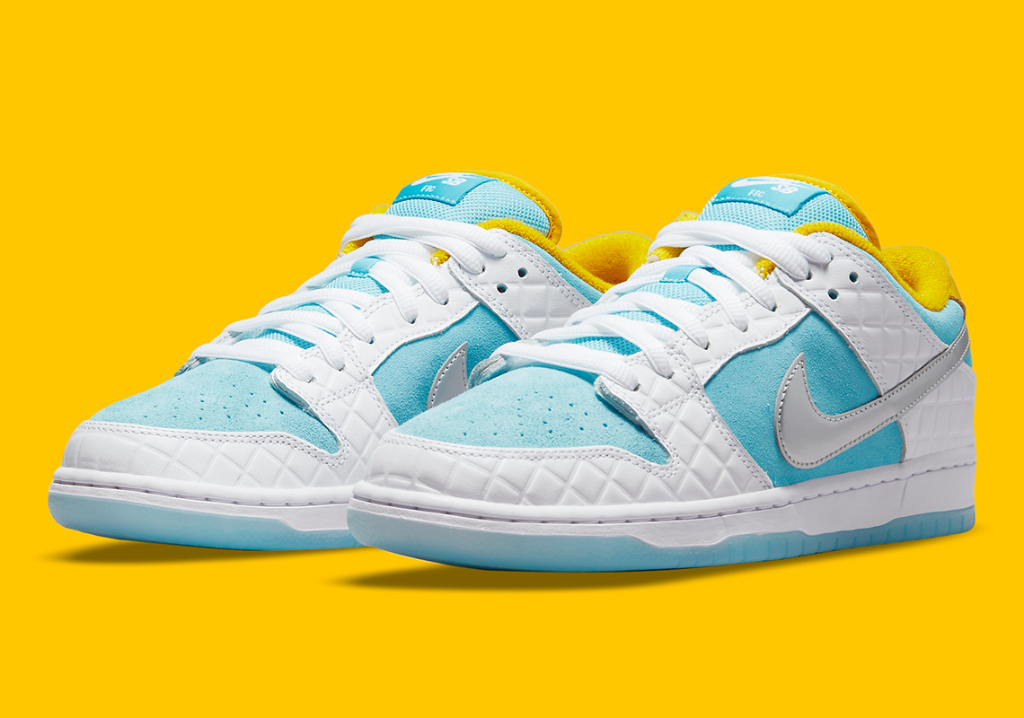 Ftc Nike Sb Dunk Low Dh7687 400 Release Date 11