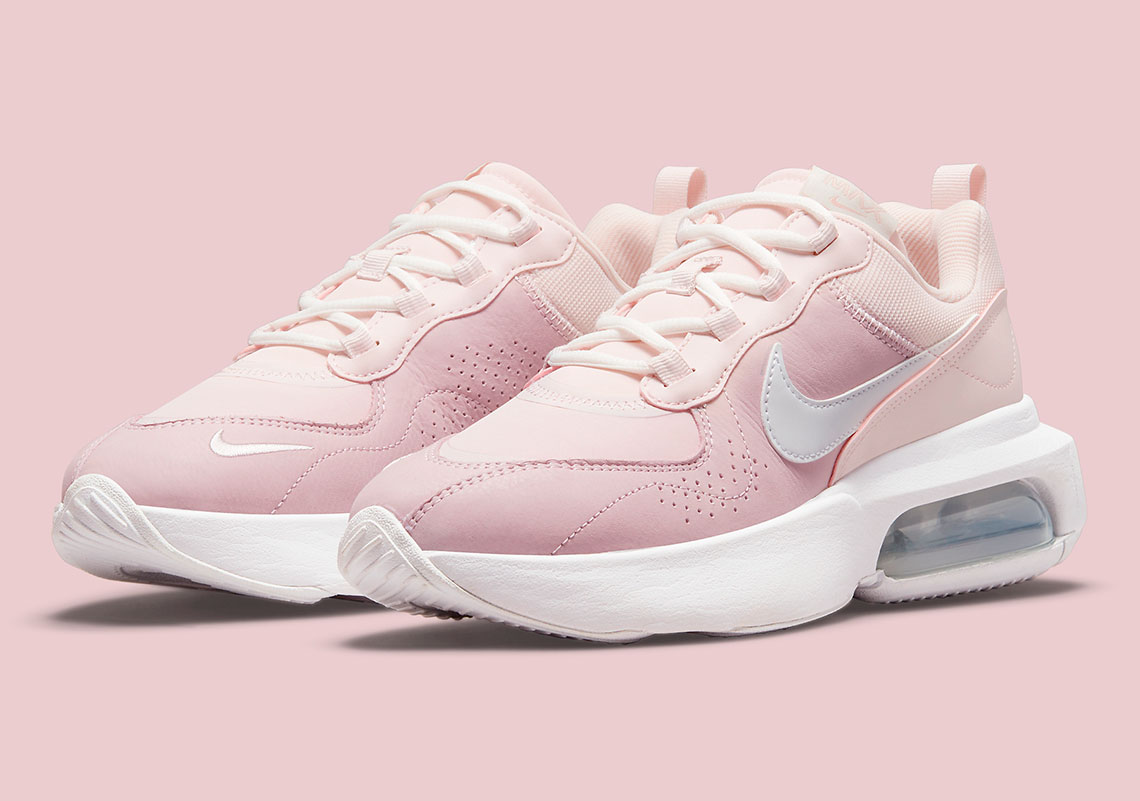 The Women's Nike Air Max Verona Is Blushing Pink