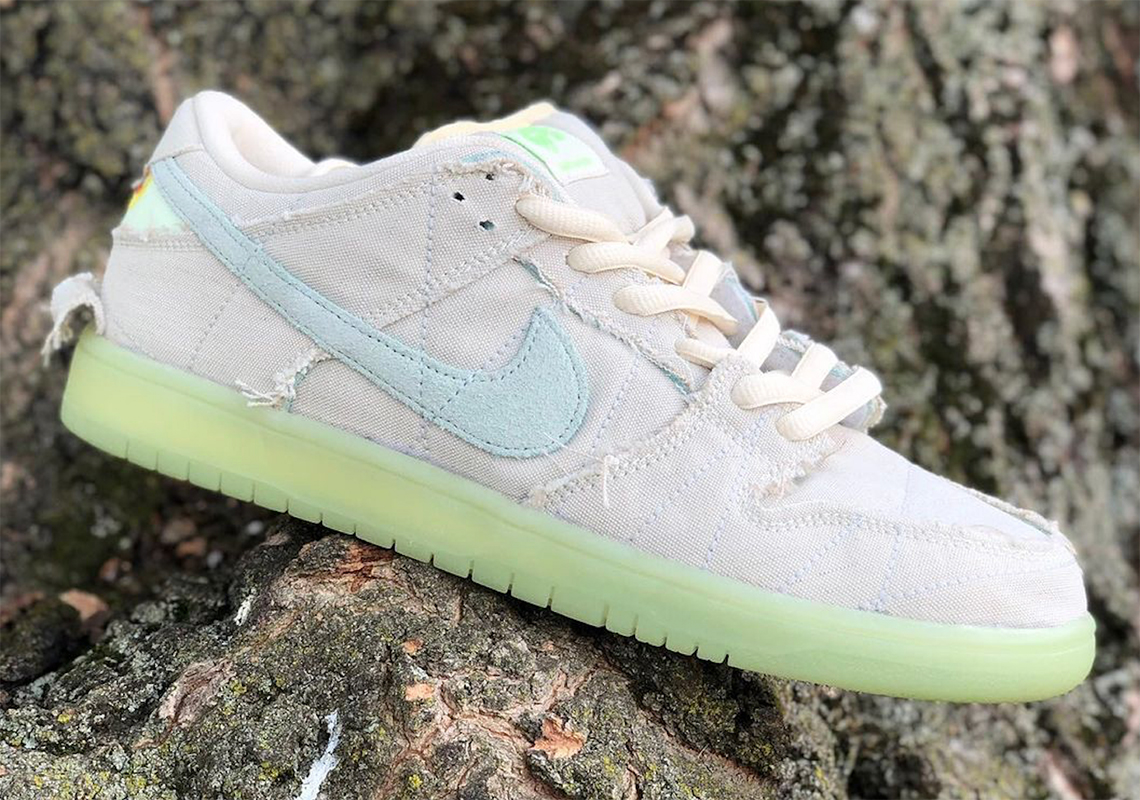 Nike SB Mummifies The Dunk For Halloween 2021