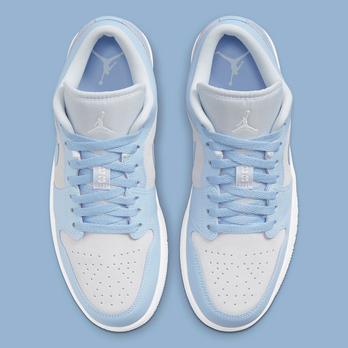 Air Jordan 1 Low Wmns University Blue 3