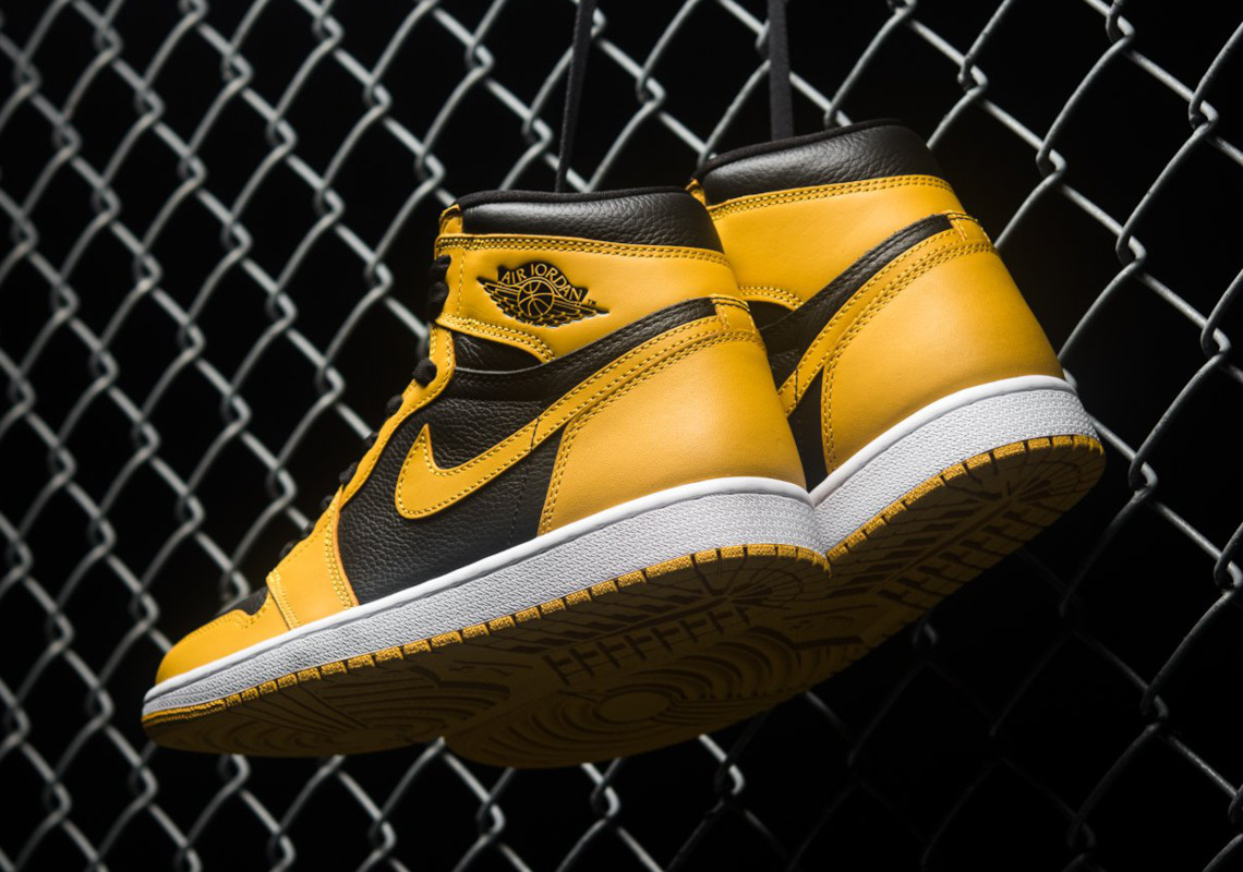 Air Jordan 1 Pollen 555088 701 3