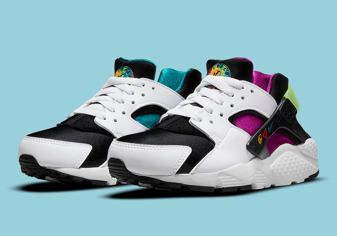 Nike Air Huarache Dm8156 100 Release Info 4