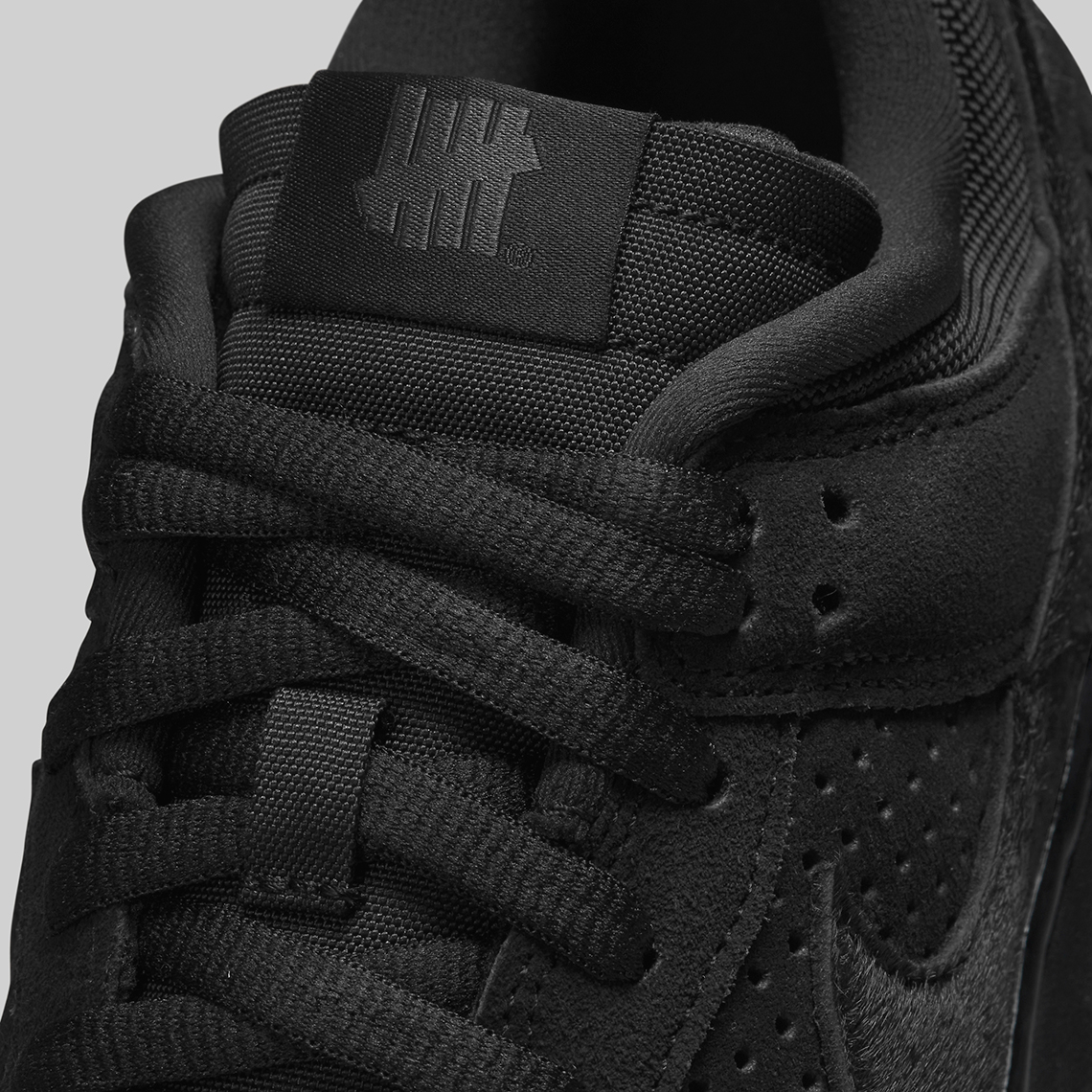 Undefeated Nike Dunk Low Black Do9329 001 2