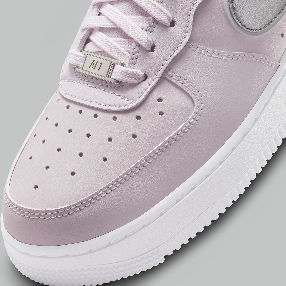 Nike Air Force 1 Light Lilac Metallic Silver Dd1523 500 8