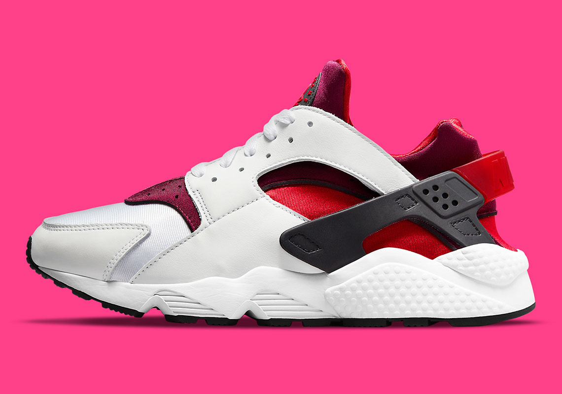 Nike Air Huarache Wmns Dd1068 105 6