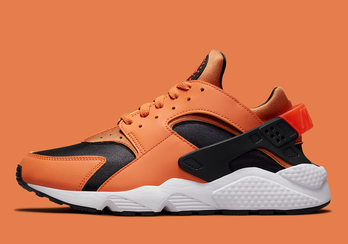 Nike Air Huarache Do6694 800 8