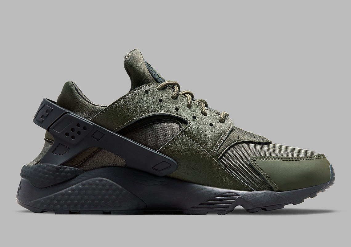 Nike Air Huarache Do6703 300 2