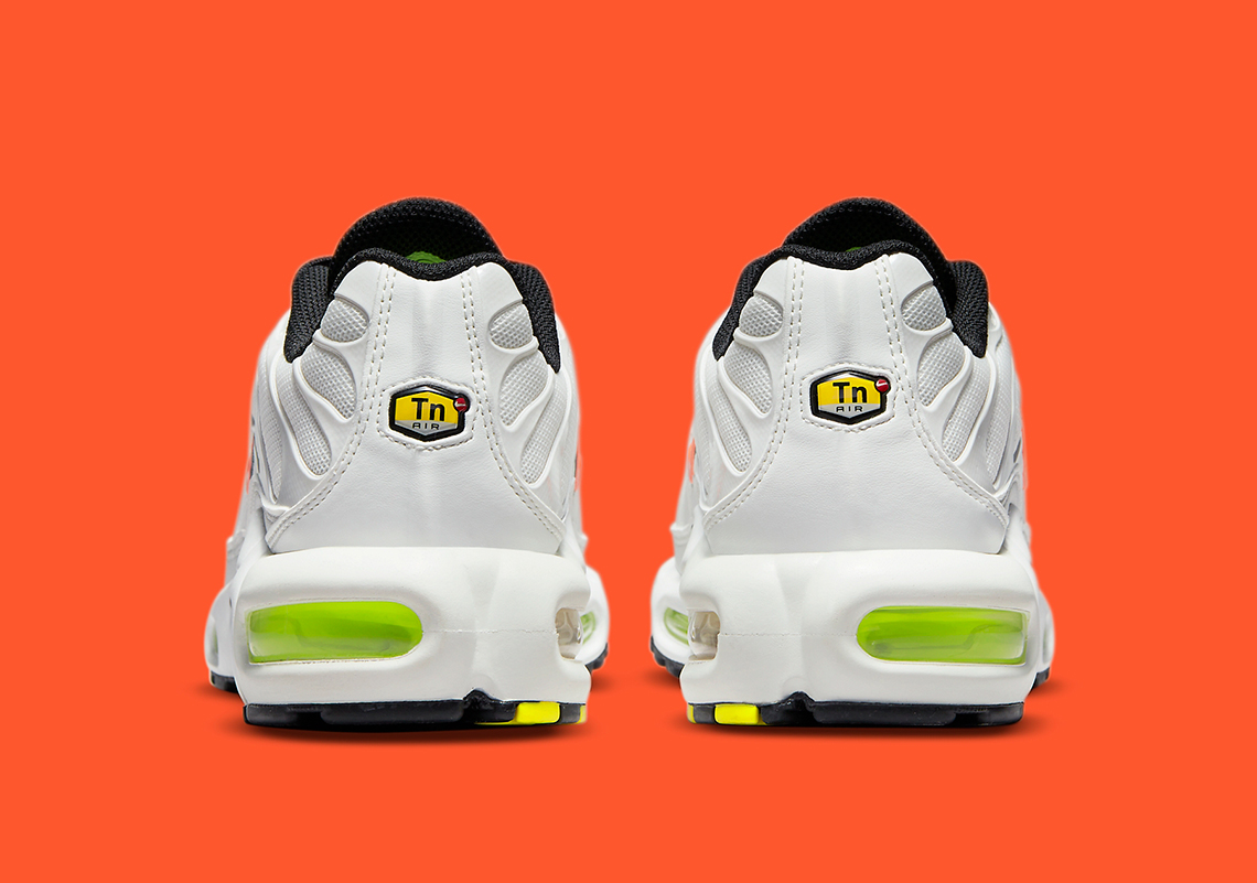 Nike Air Max Plus Dq4696 100 4