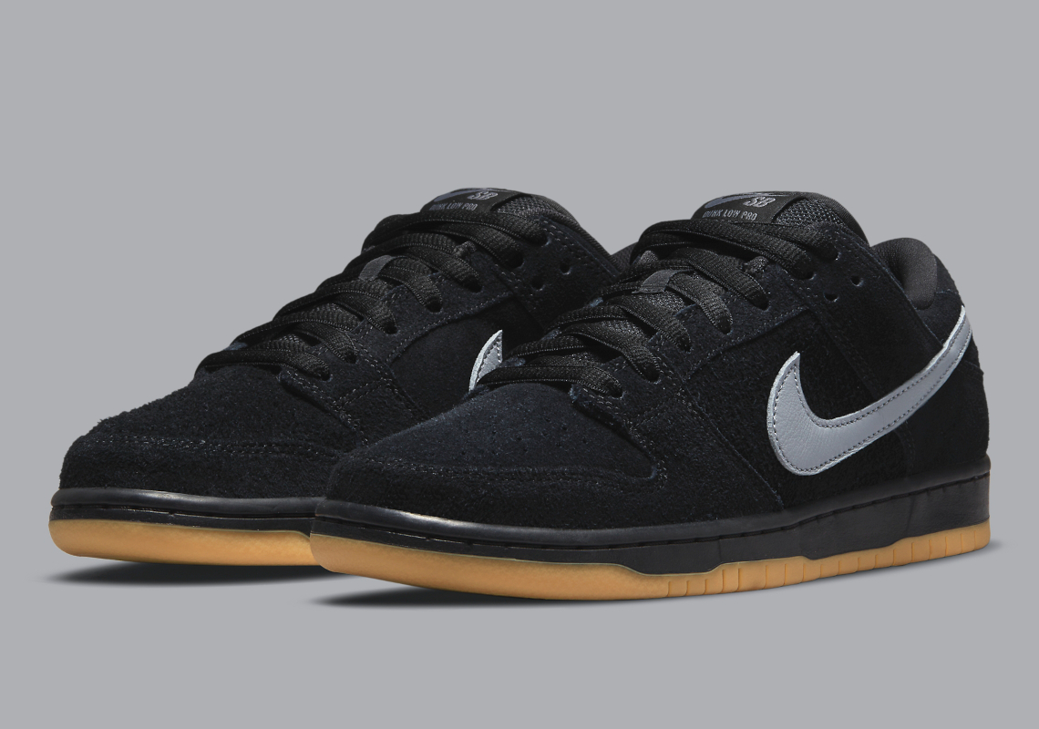 Official Images Of The Nike SB Dunk Low "Fog"