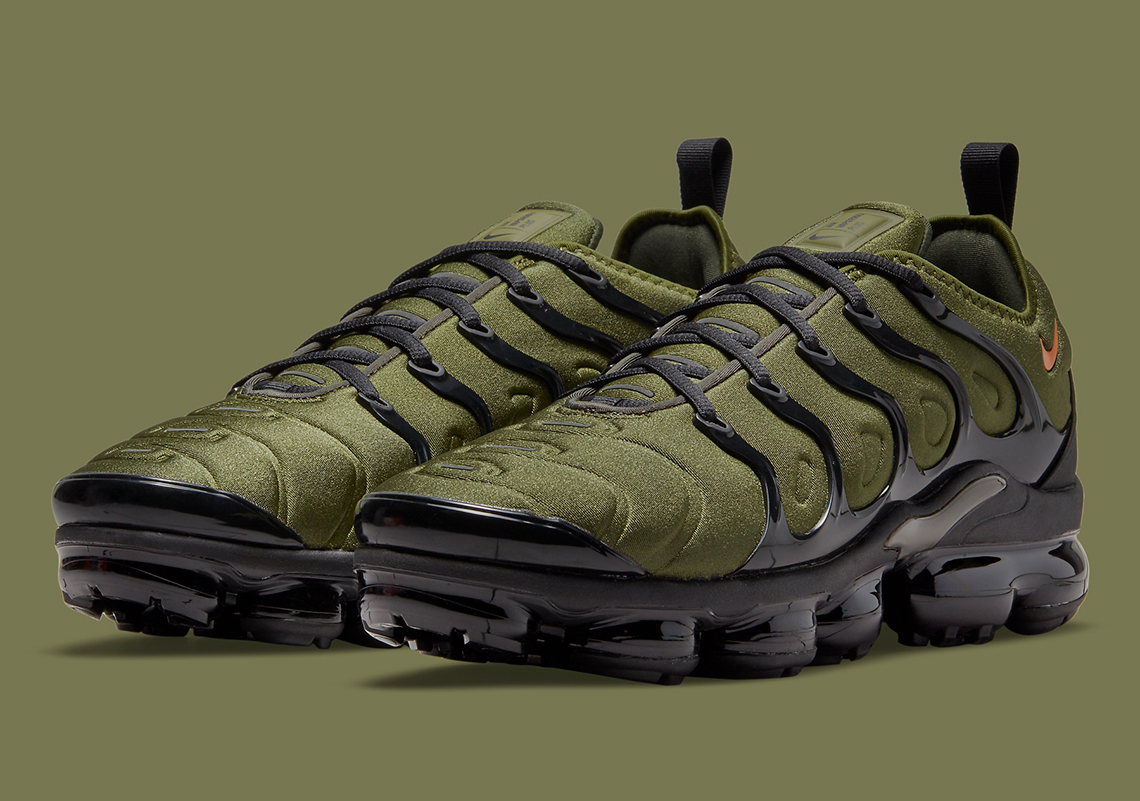 Nike Vapormax Plus Dq4688 300 5