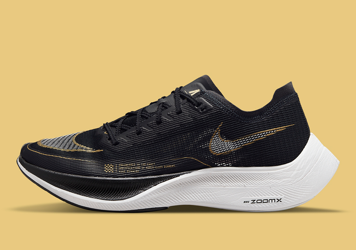 Nike Zoom Vaporfly Next Black Gold Cu4111 001 1