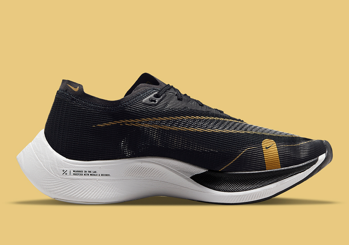 Nike Zoom Vaporfly Next Black Gold Cu4111 001 2