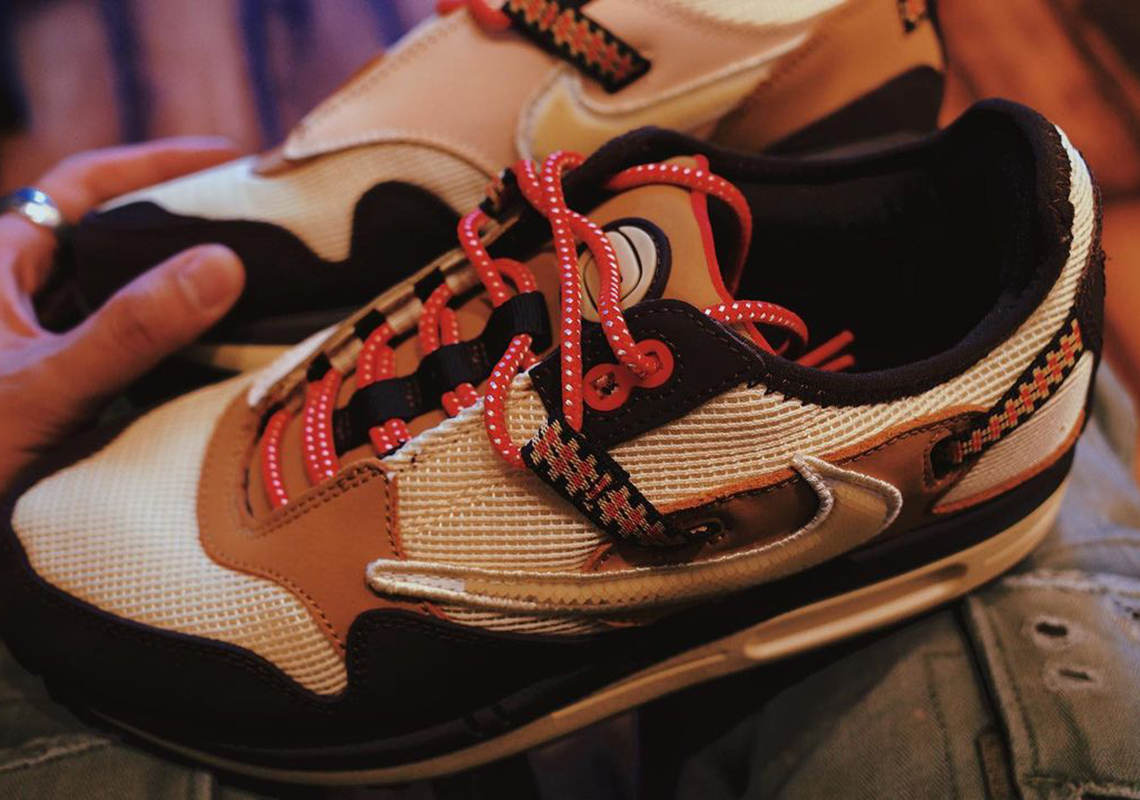 Travis Scott Nike Air Max 1 Baroque Brown 4