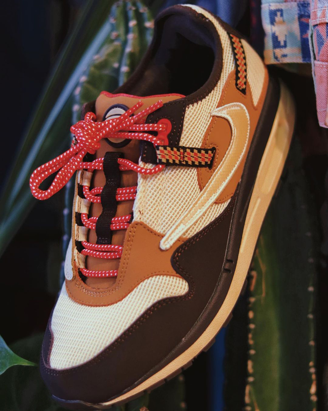 Travis Scott Nike Air Max 1 Baroque Brown 5