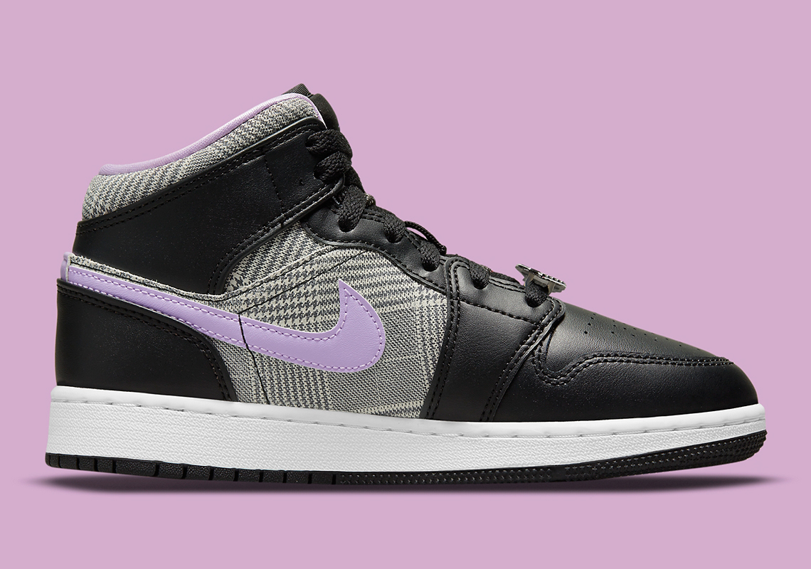 Air Jordan 1 Mid Se Gs Houndstooth Lilac Dc7226 015 3