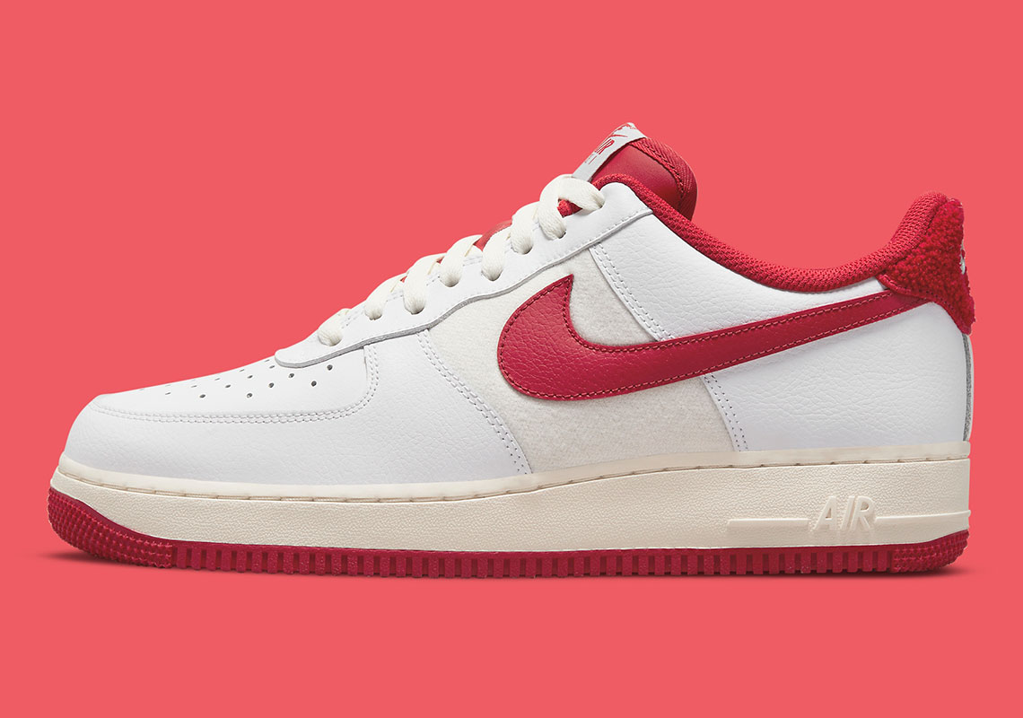 Nike Air Force 1 White Gym Red Sail White Do5220 161 2