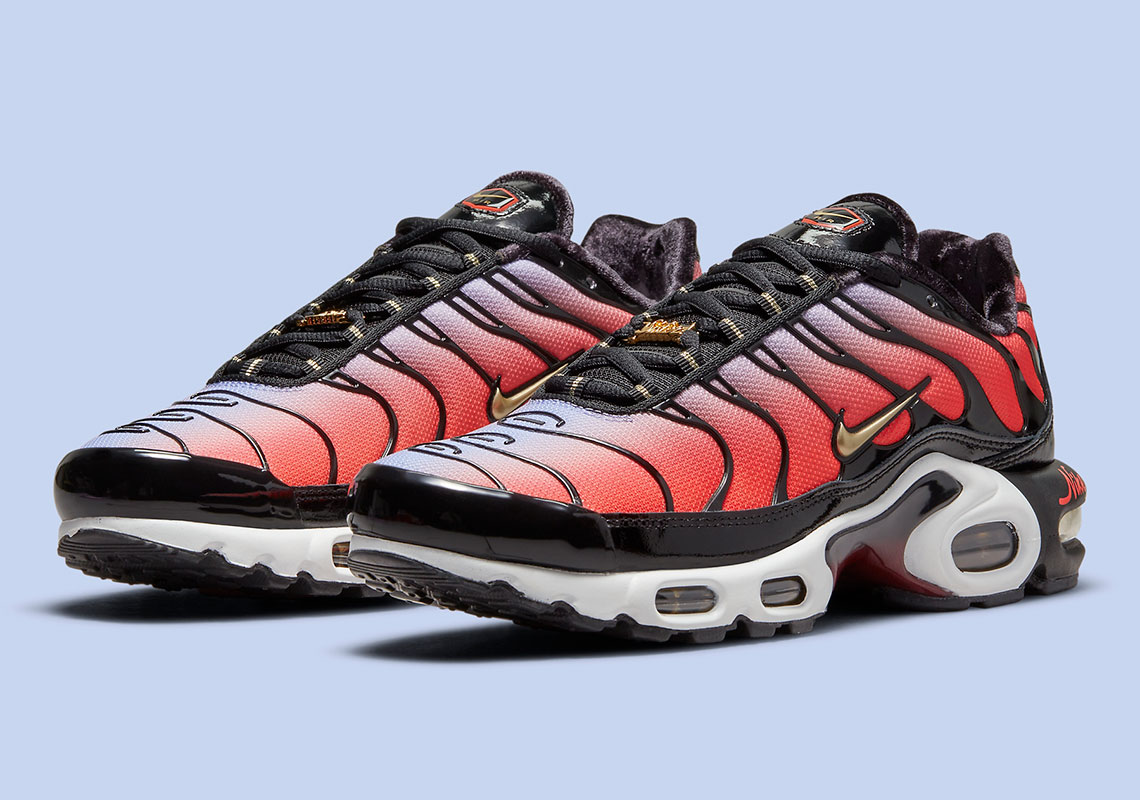 Gold Accents Spice Up The Nike Air Max Plus "Sisterhood"