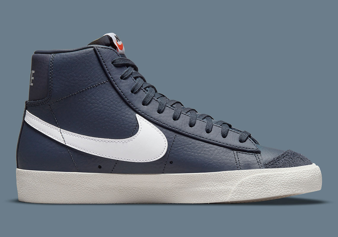 Nike Blazer Mid 77 Navy White Bq6806 401 6