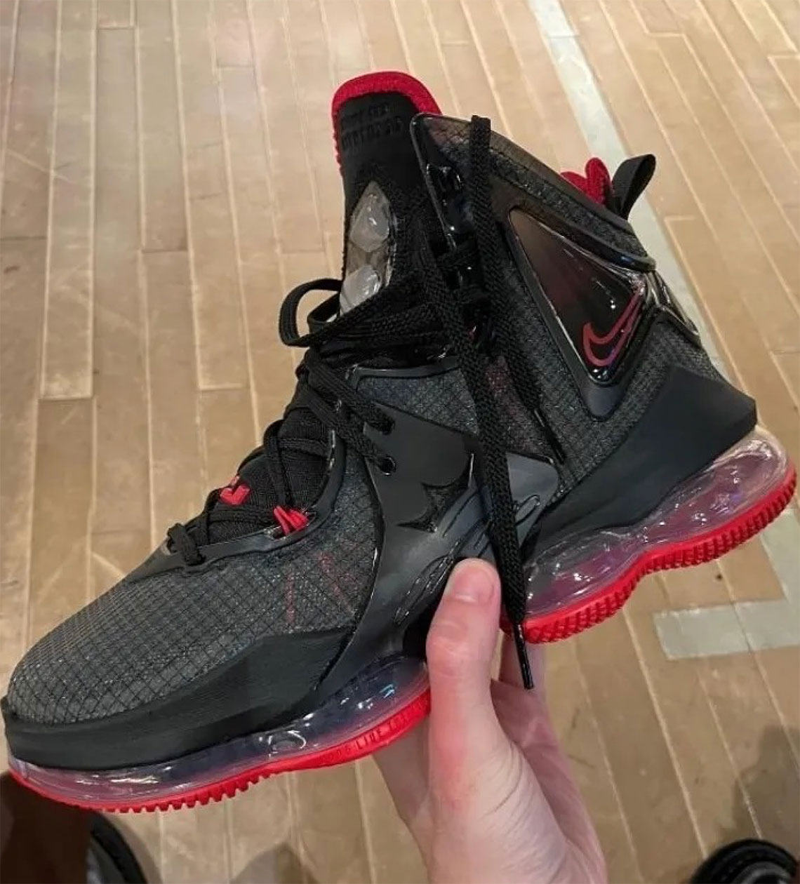 Nike Lebron 19 Black Red 4