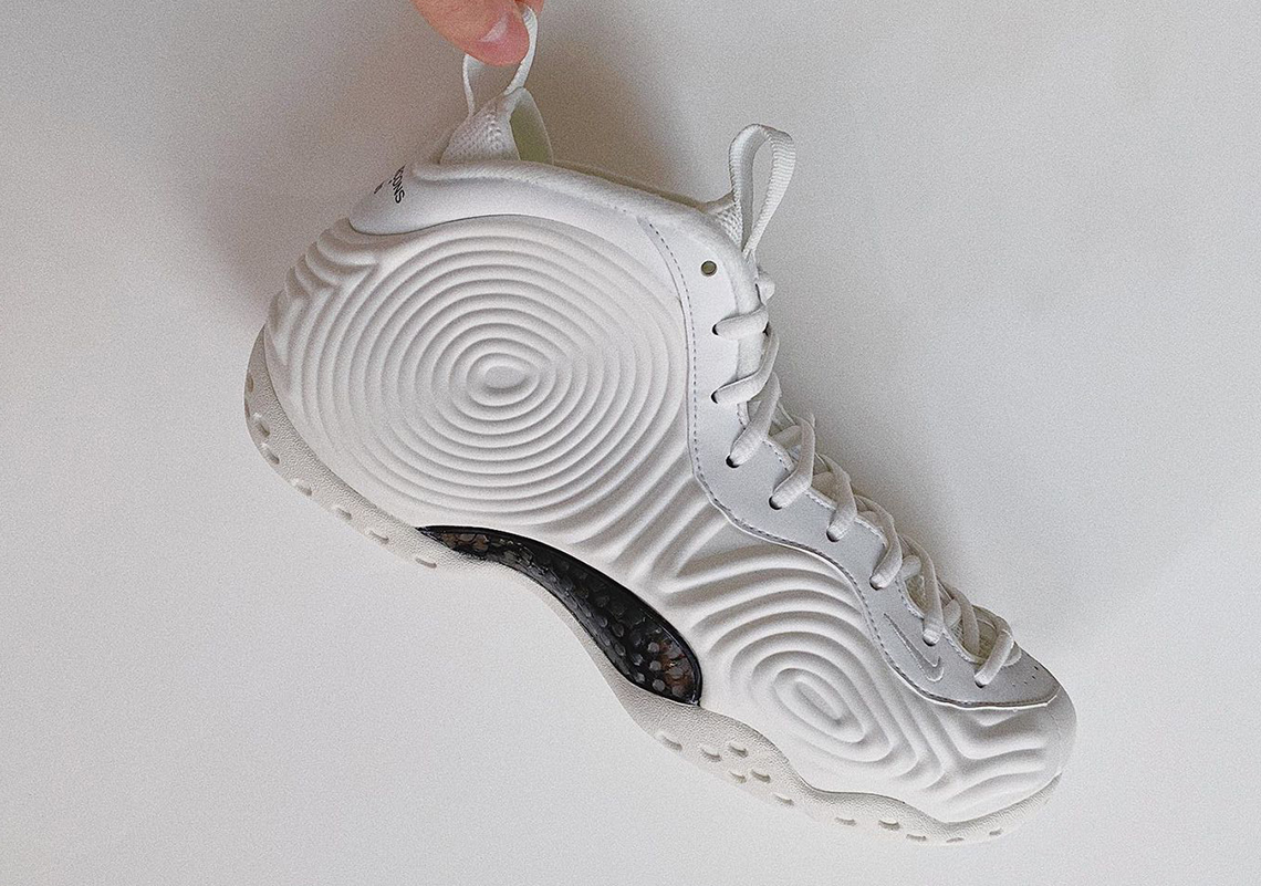 Comme Des Garcons Nike Air Foamposite One White Photos 8