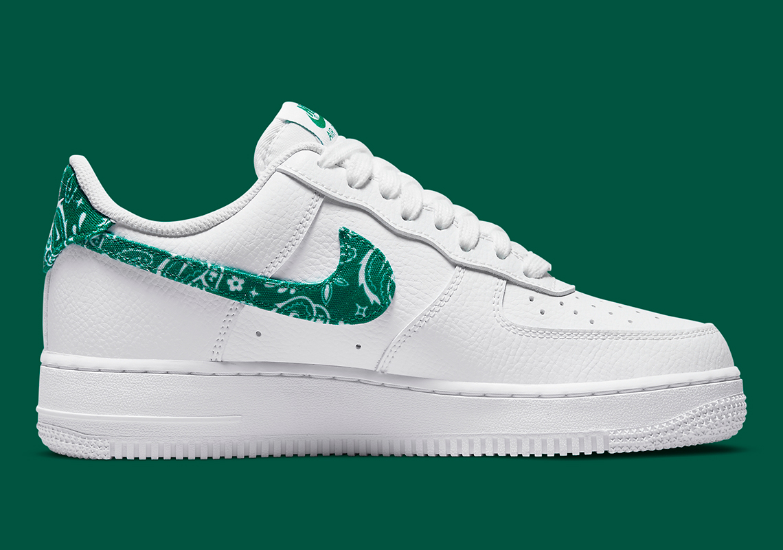 Nike Air Force 1 Paisley Green Dh4406 102 1