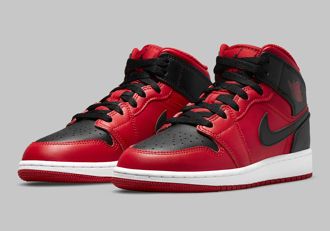 The Air Jordan 1 Mid Captures A "Reverse Bred" Look