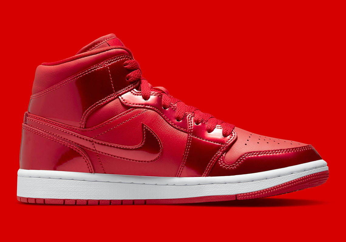 Air Jordan 1 Mid Se University Red Pomegranate Dh5894 600 8