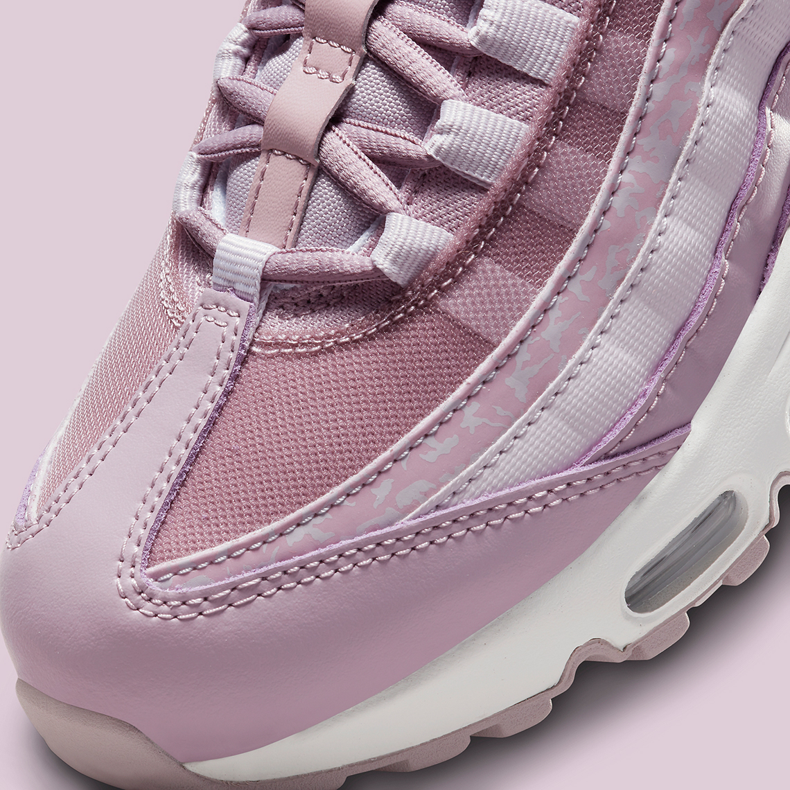 Nike Air Max 95 Womens Dc9474 500 2