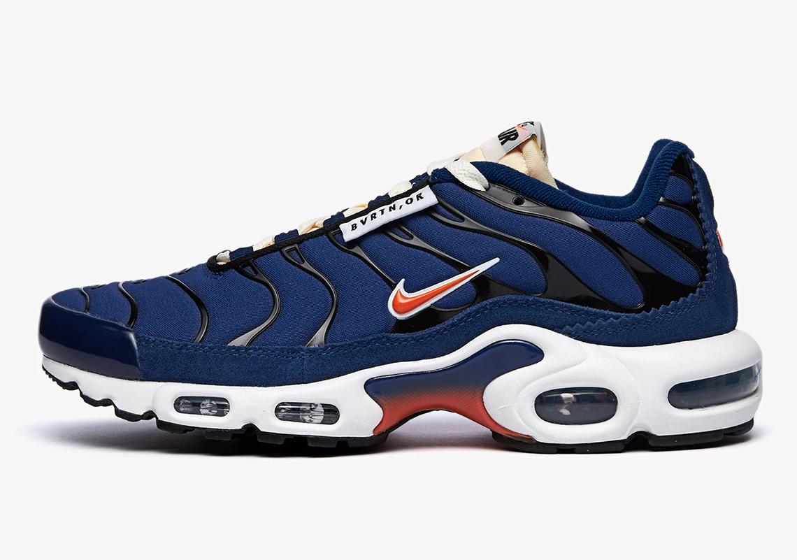 Nike Air Max Plus Se Air Max Running Club Amrc Dc9332 001 1