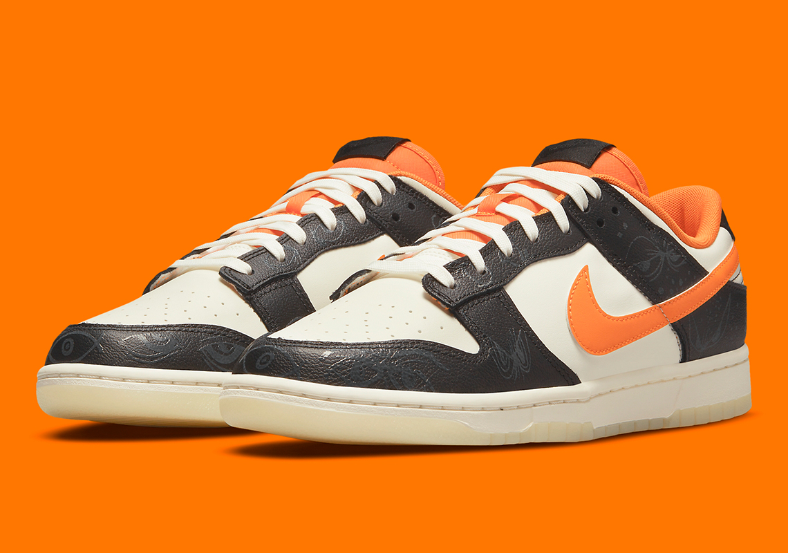 Nike Dunk Low Halloween 2021 Dd3357 100 Official Images 3