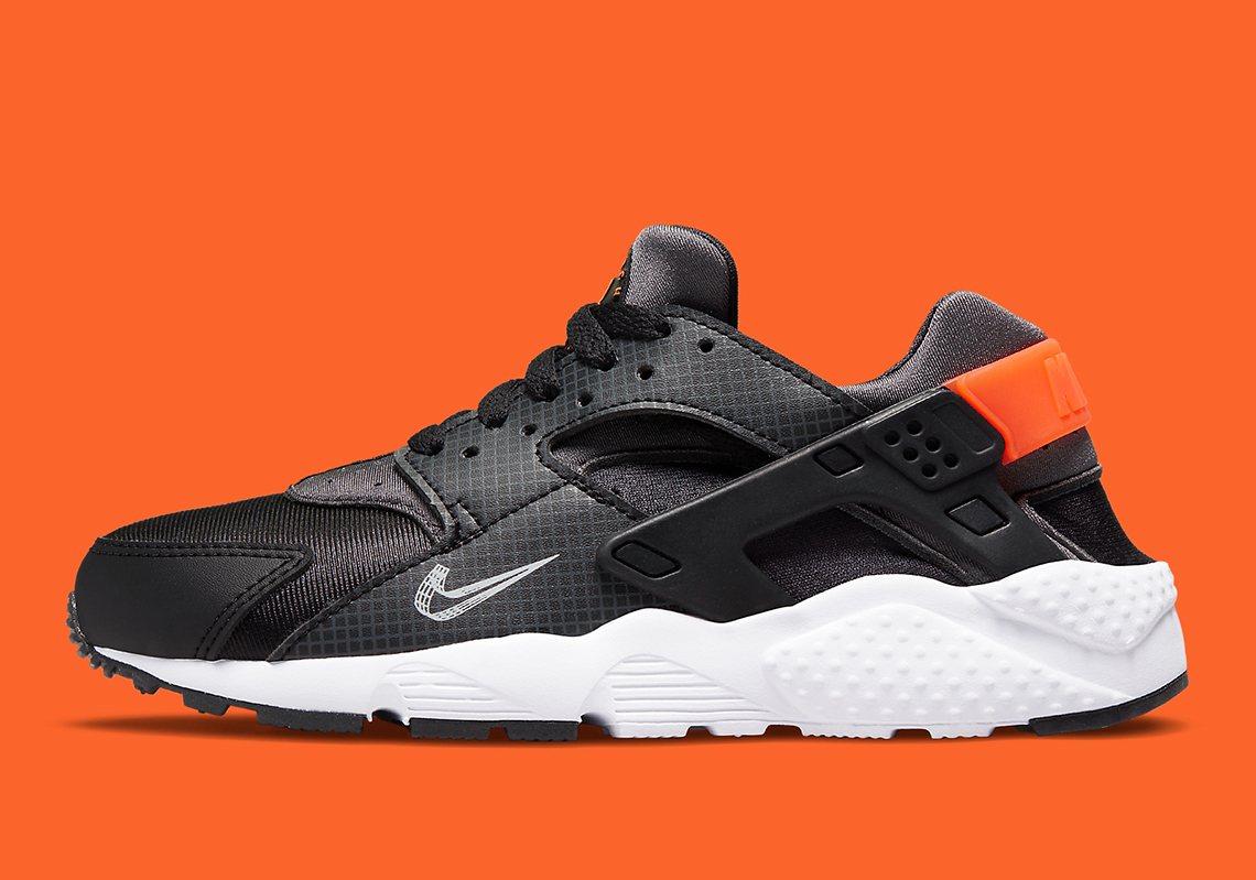 Nike Air Huarache Dr0173 001 8