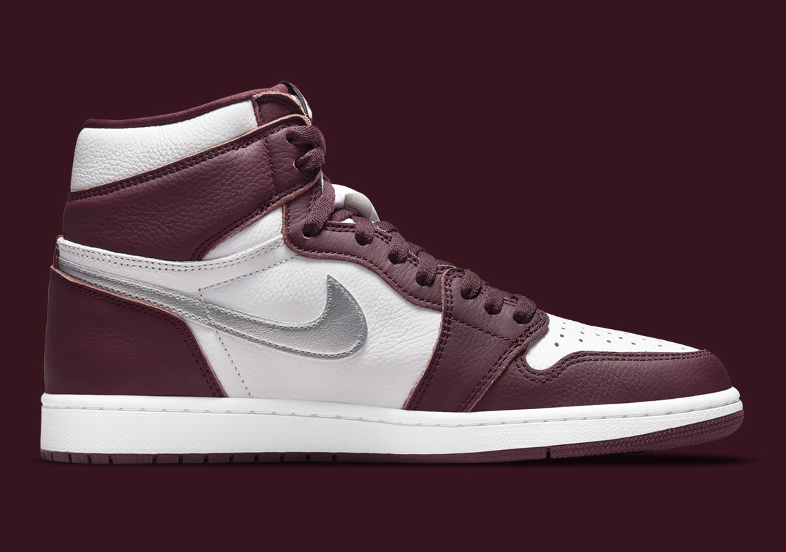 Air Jordan 1 Retro High Og Bordeaux Official Images 555088 611 1