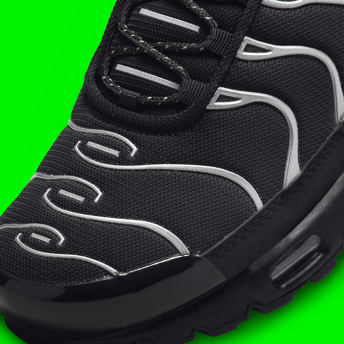 Nike Air Max Plus Black Silver Green Dr0139 001 3