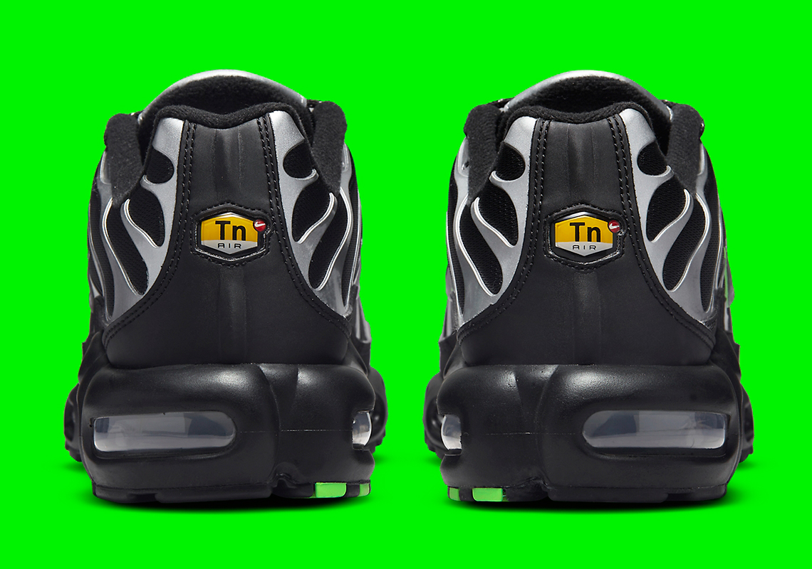 Nike Air Max Plus Black Silver Green Dr0139 001 4