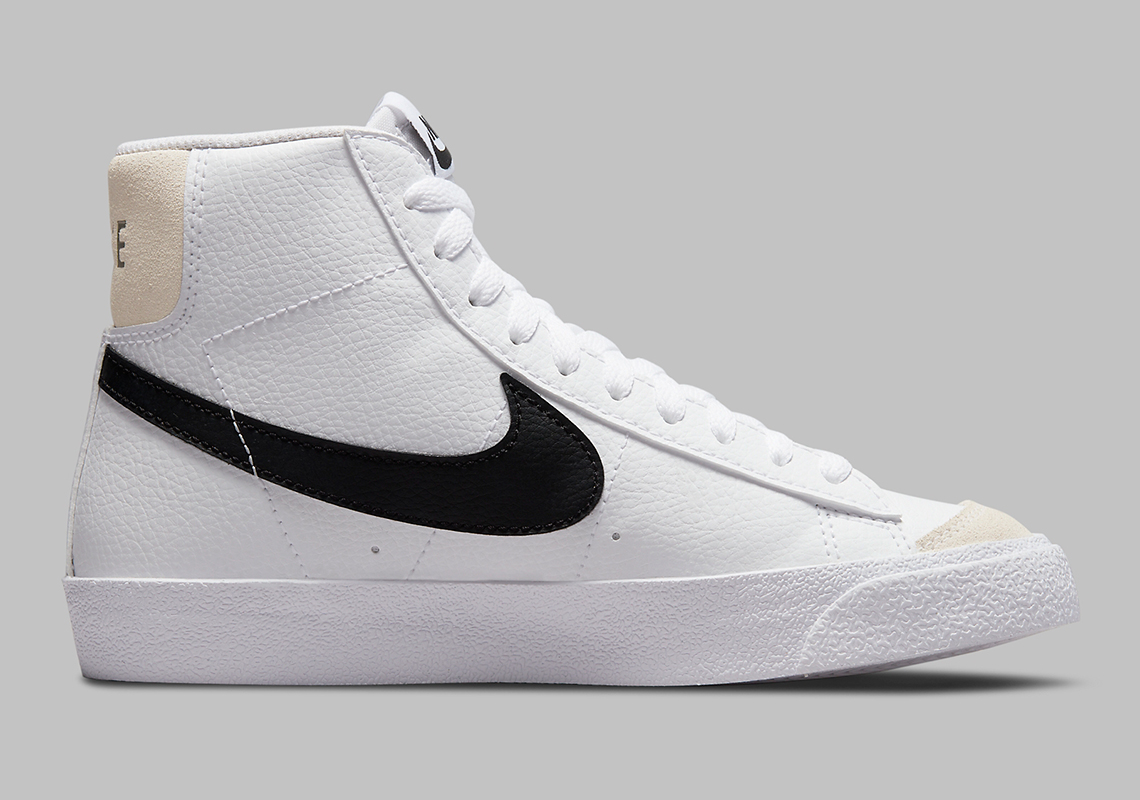 Nike Blazer Mid 77 Gs White Sail Black Dr7893 100 6