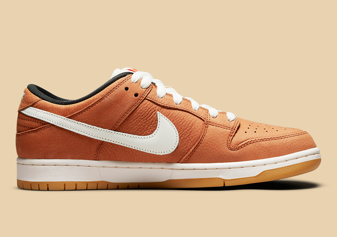 Nike Sb Dunk Low Dark Russet Sail Dh1319 200 1