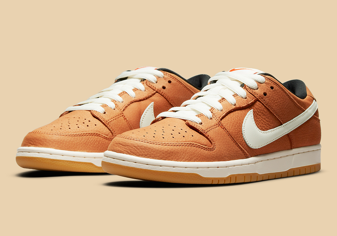 Official Images Of The Nike SB Dunk Low Pro ISO “Dark Russet”