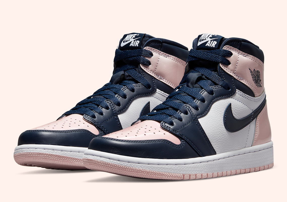 Official Images Of The Air Jordan 1 "Bubble Gum"