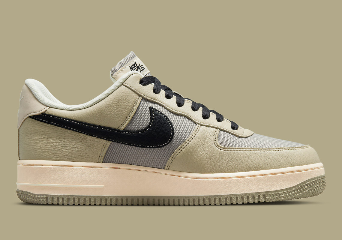 Nike Air Force 1 Low Gore Tex Do2760 206 4