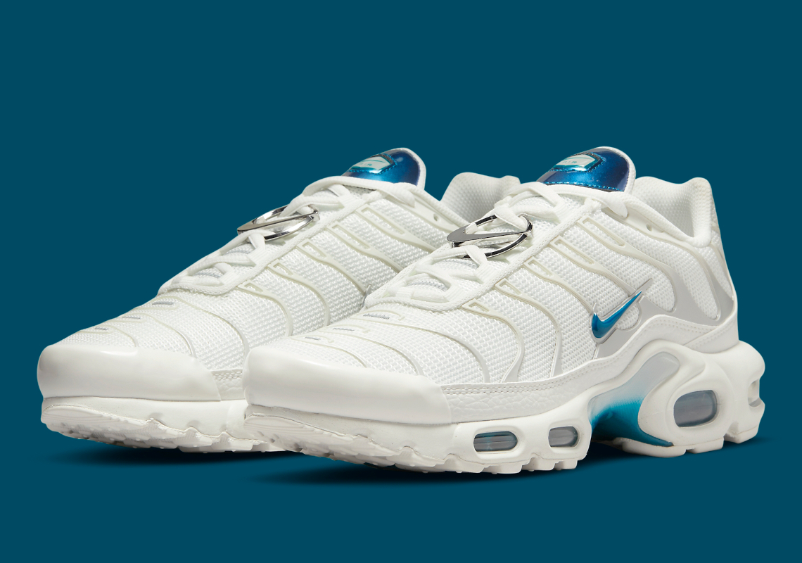 Nike Air Max Plus Wmns Dr7853 100 11