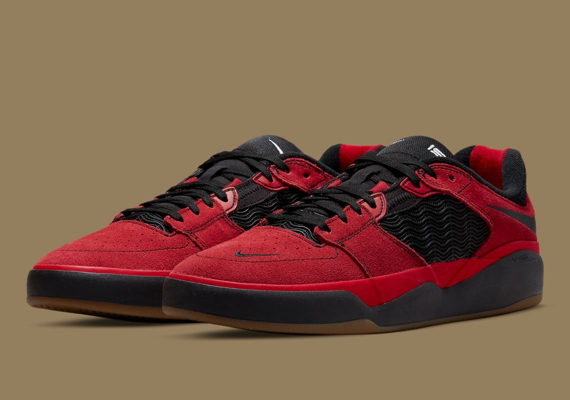 Ishod Wair's Eponymous Nike SB Signature Model Applies "Gum" Bottoms To A "Bred" Upper