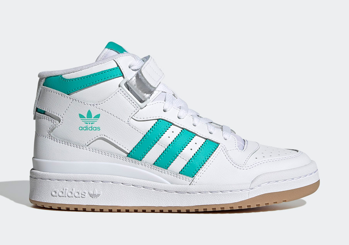 adidas Adds A Pop Of “Mint Rush” To This Women’s Exclusive Forum Mid